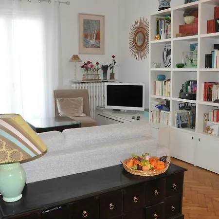 La Caravelle Apartment *