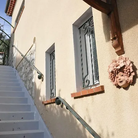 La Caravelle Apartment